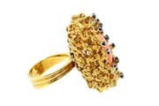28 gram, 18k Yellow Gold, coral & sapphire ring